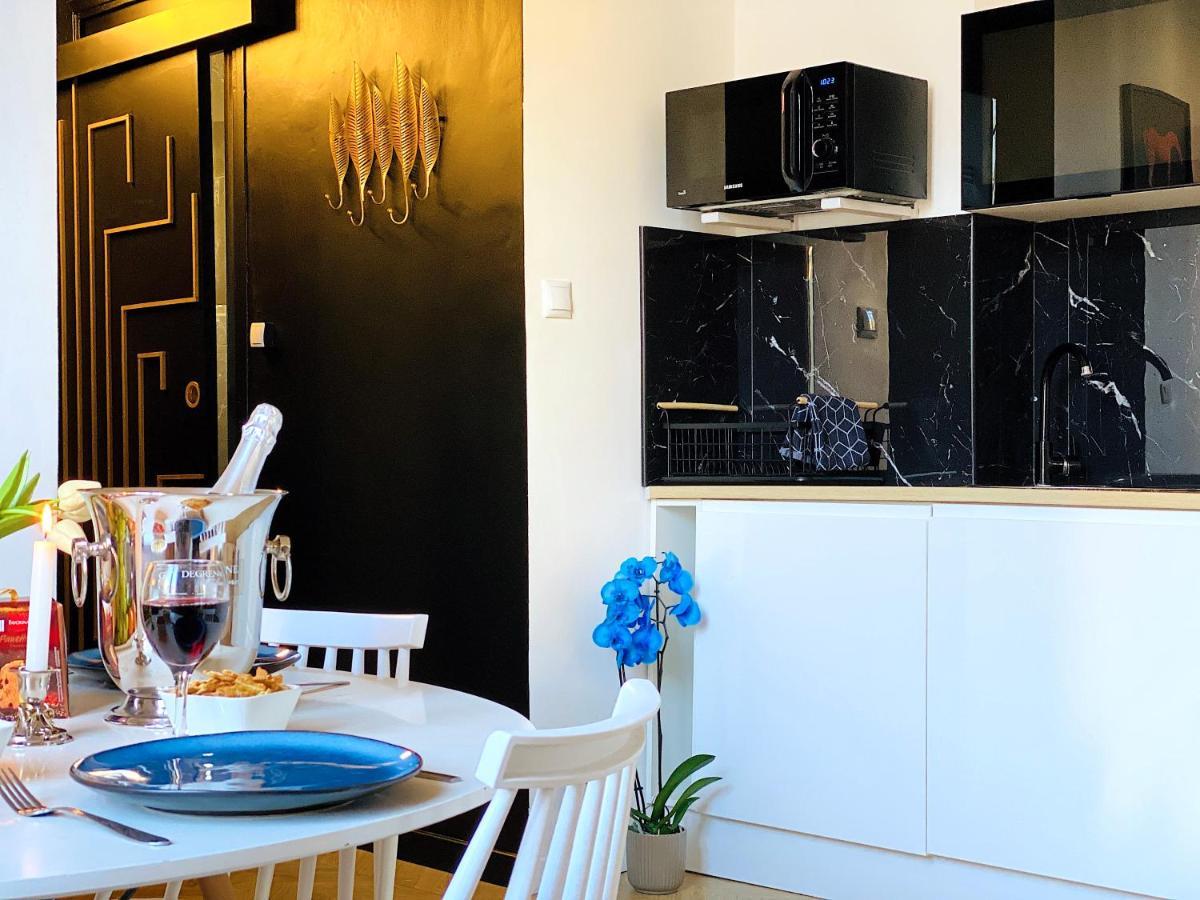 Sea - 2 Bedroom - Kitchen - Wifi - Tramway - Air Conditioner Nisa Exterior foto